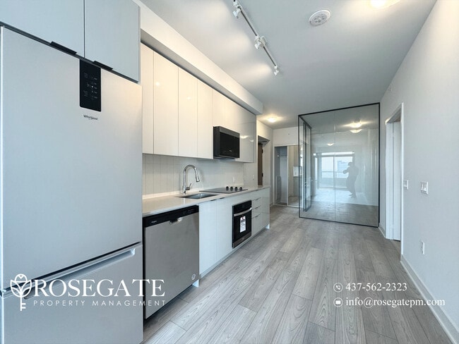 Building Photo - Brand New 2 Bed 2 Bath With Parking