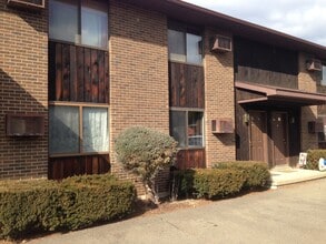 Building Photo - 35 Broome St