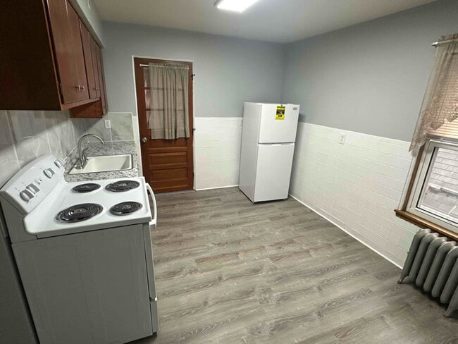 Foto del edificio - 2107 Prospect Ave
