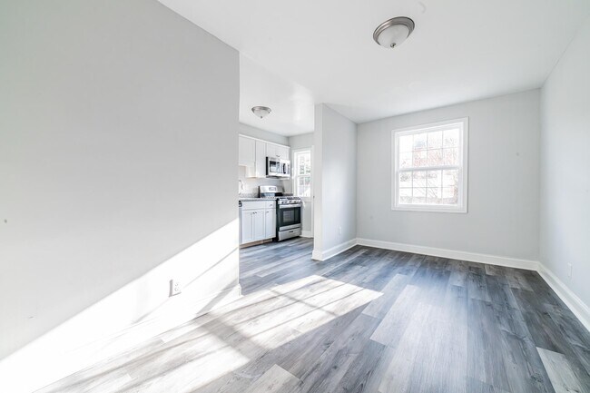 Foto del edificio - 1435 Dartmouth Ave