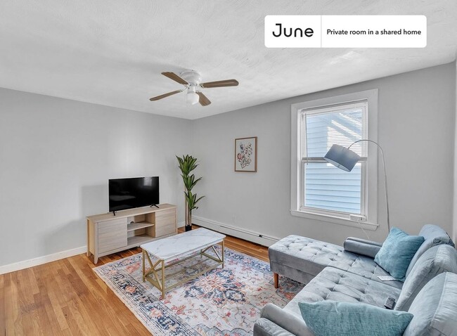Building Photo - Room in Shared 4 bed/2 bath home in East Cambridge