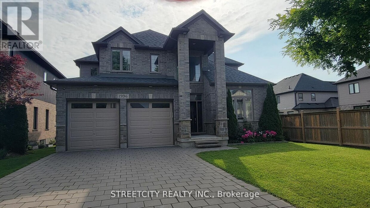 Photo principale - 1996 Ballymote Ave