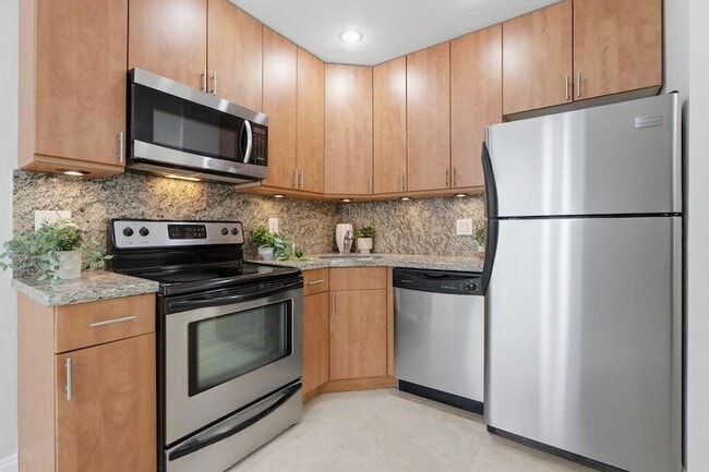 Photo - 1872 NE 46th Street Unit D10D Apartment