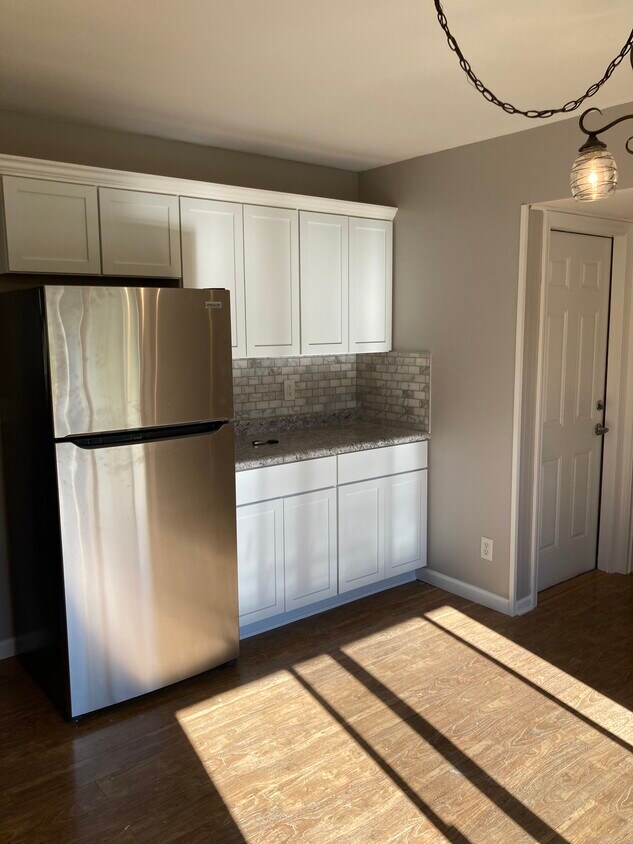 Foto principal - 401 Simonson St