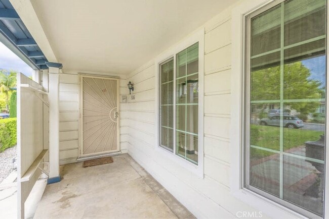 Building Photo - 506 San Luis Rey Rd