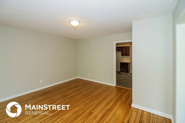 Building Photo - 4214 Riche Rd
