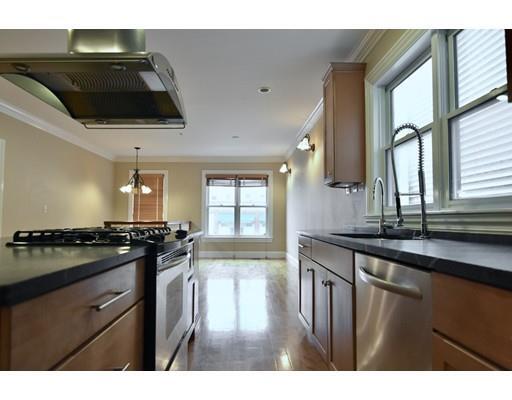 Building Photo - 360 Dorchester St