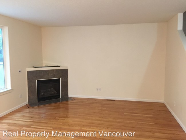 Foto del edificio - 4 br, 2.5 bath House - 4118 NE 35th AVE