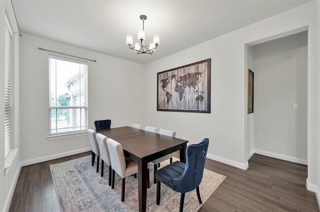 Foto del edificio - 2167 Graystone Hills Dr