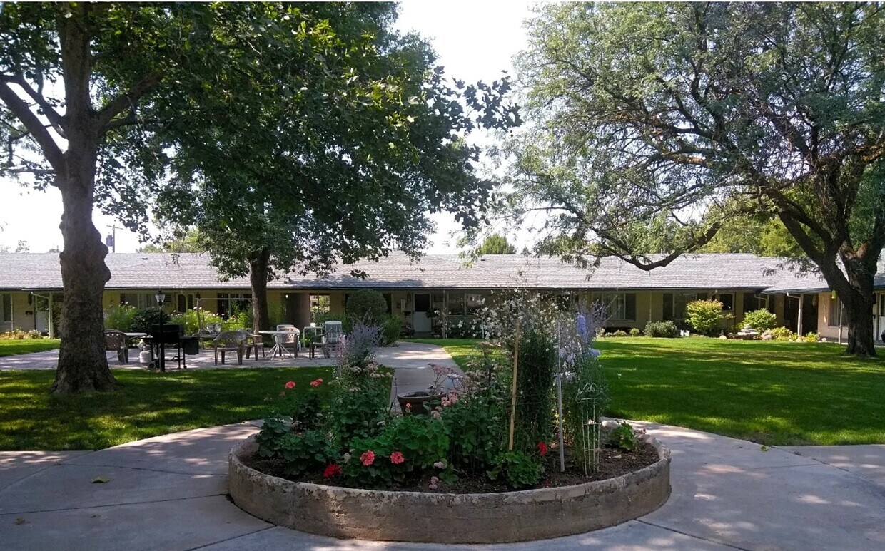 Leisure Villa Apartments 30033009 Overlook Rd Boise, ID