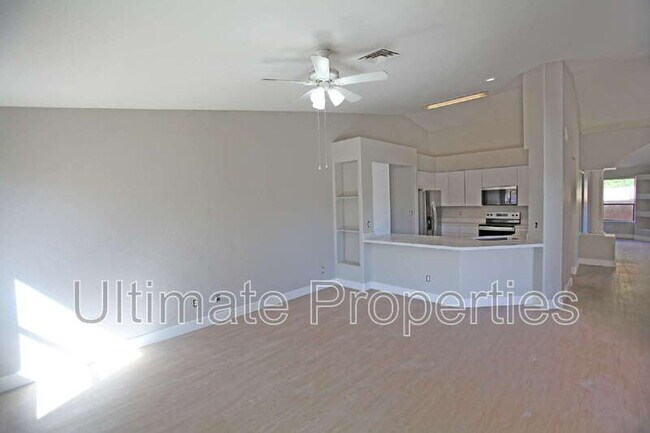 Foto del edificio - 5125 N 78th Dr