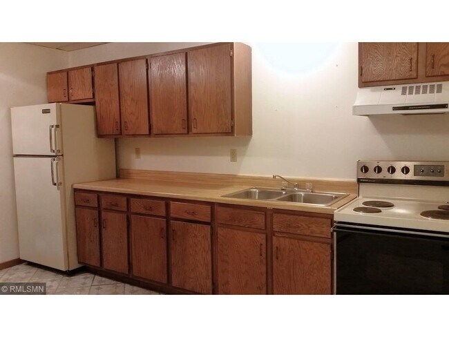 Foto del edificio - 111 1/2 N Main St