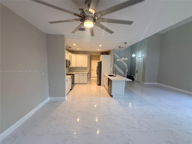 Foto del edificio - 12591 NW 57th Pl