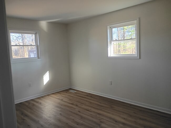 Foto del edificio - 5332 Hicone Rd