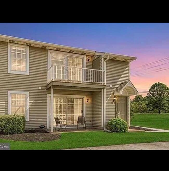 Building Photo - 312B Willow Turn