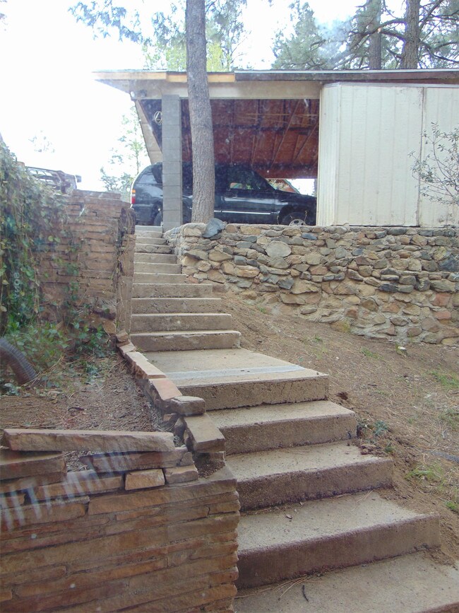 Foto del edificio - 624 Tiburon Dr