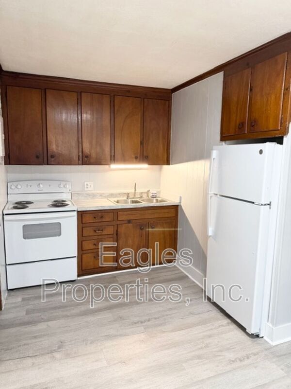 Foto del edificio - 400 N Taylor St
