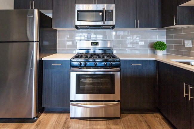 Remodeled Kitchen - 2036 S Michigan Avenue