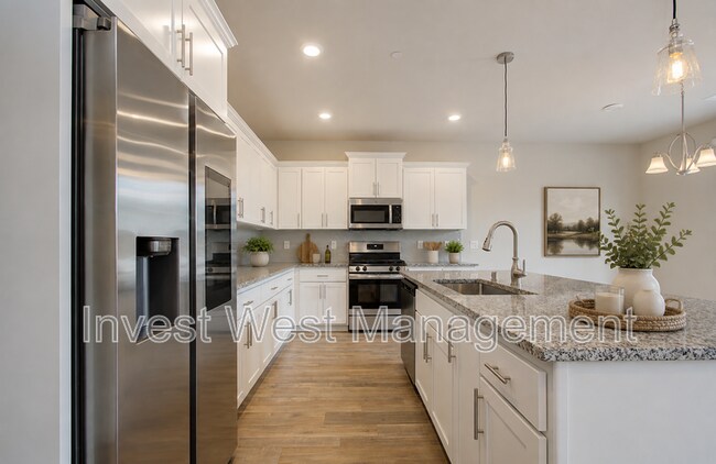 Foto del edificio - 6834 N 89th Loop
