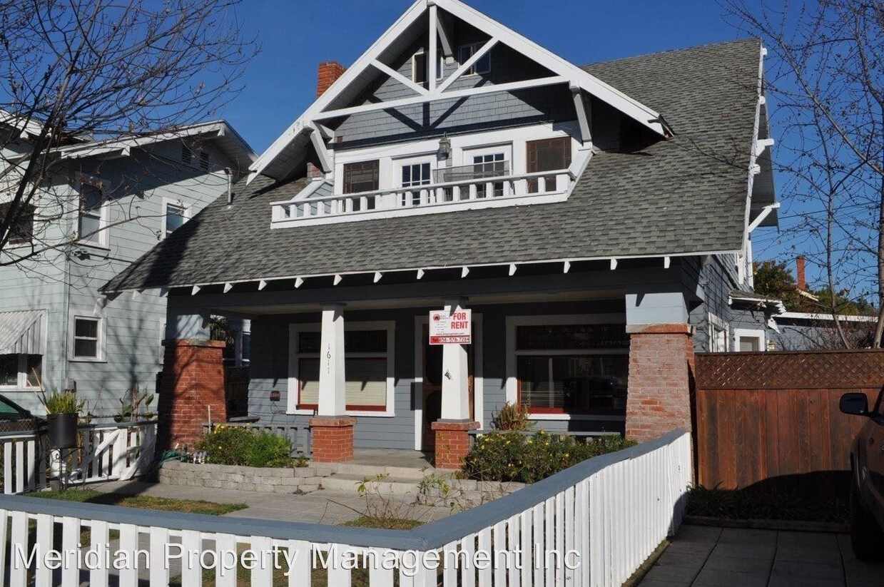 Foto principal - 1611 30th St