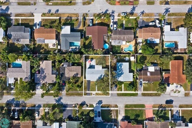 Foto del edificio - 3221 SW 23rd Ct