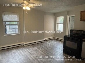 Building Photo - 1646 Pulte St
