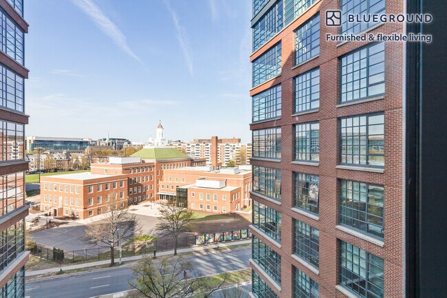 Building Photo - 770 Maine Ave SW