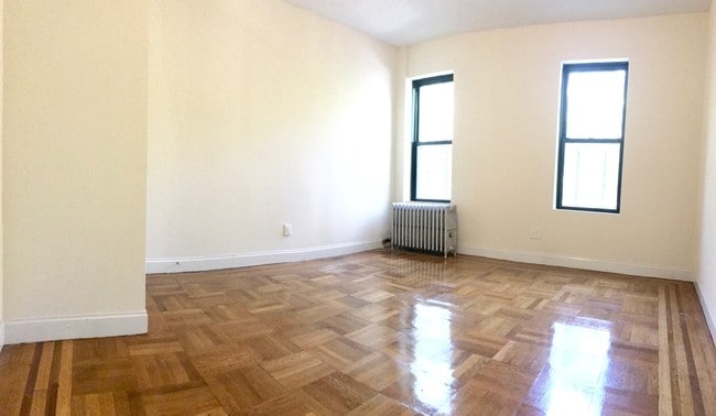 Building Photo - 115 Parkside Ave