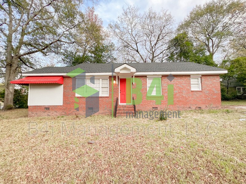Primary Photo - 1102 33rd St