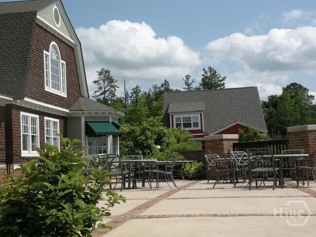 Foto del edificio - 1035 Barnett Shoals Rd