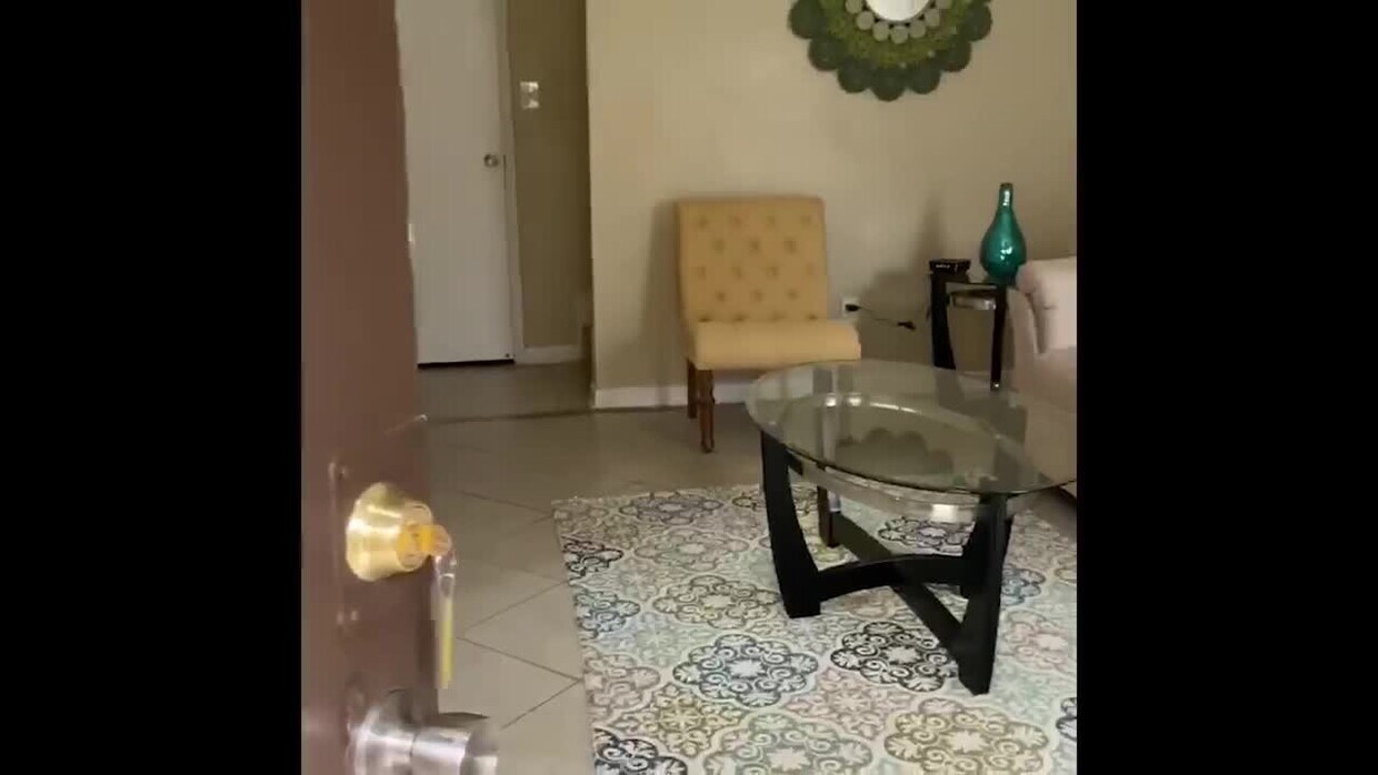 El Sol Del Rio Apartments Houston, TX