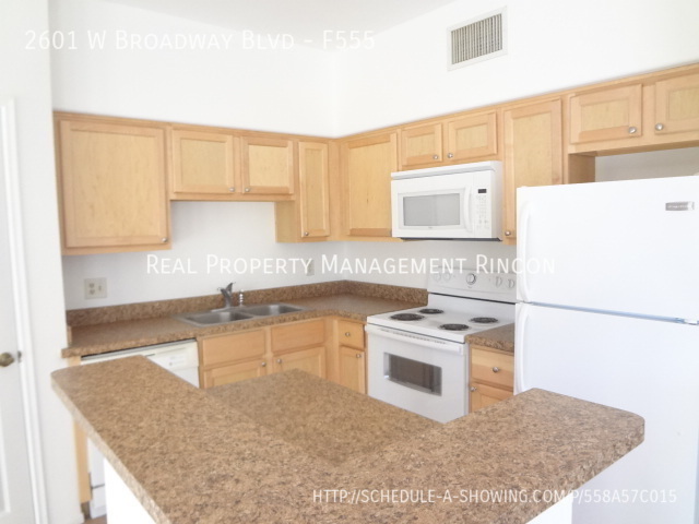 Foto del edificio - 2601 W Broadway Blvd