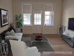 Foto principal - 127 Washington St