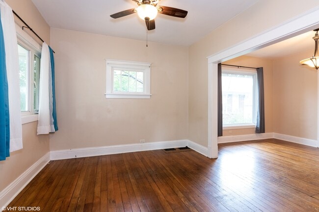 Foto del edificio - 656 Bluff City Blvd
