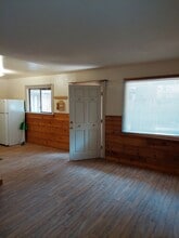 Building Photo - 3781 Forest Ave