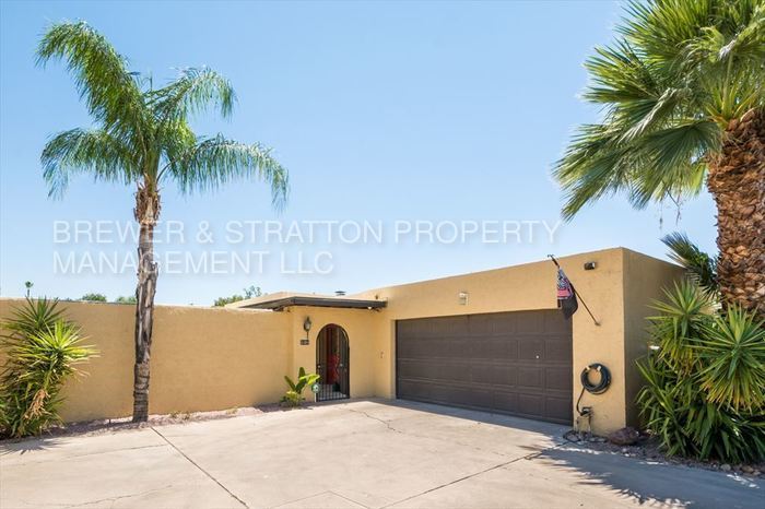 Foto principal - 1131 N Revere