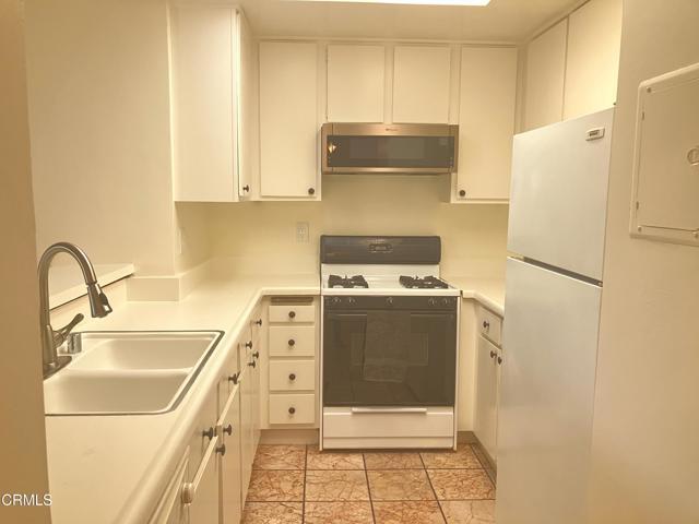 Foto del edificio - 1956 Heywood St