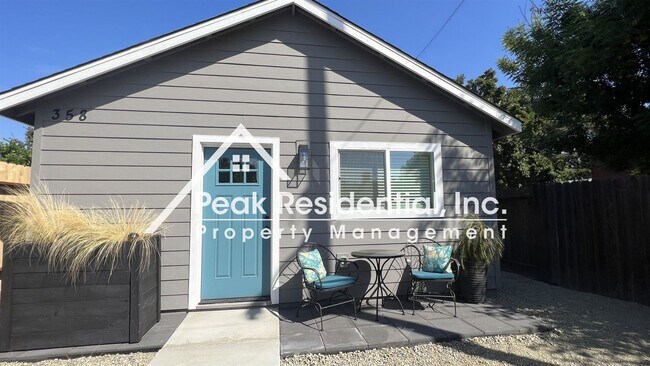 Building Photo - 1 br, 1 bath House - 358 Stone Blvd