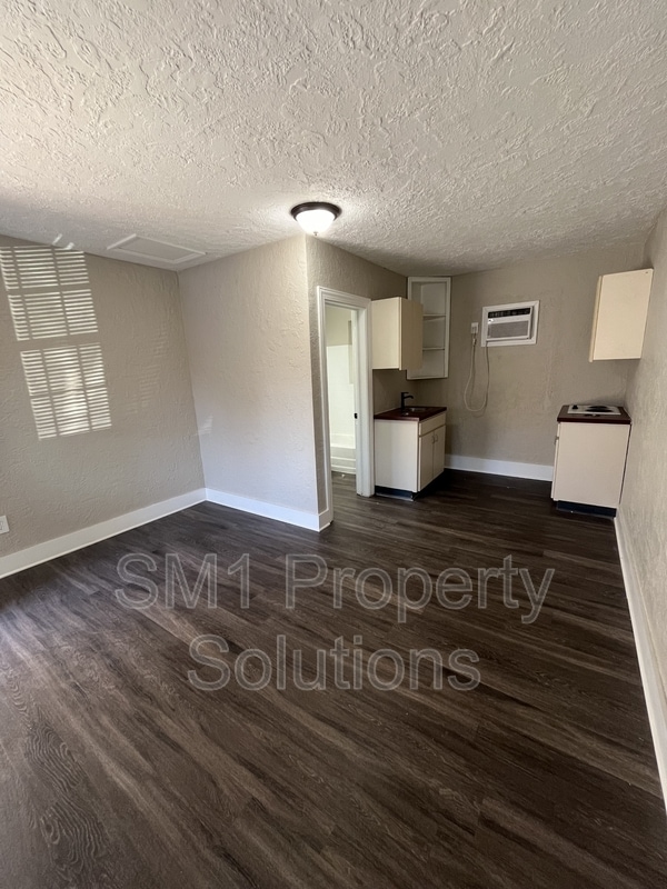 Building Photo - 7734 US-29