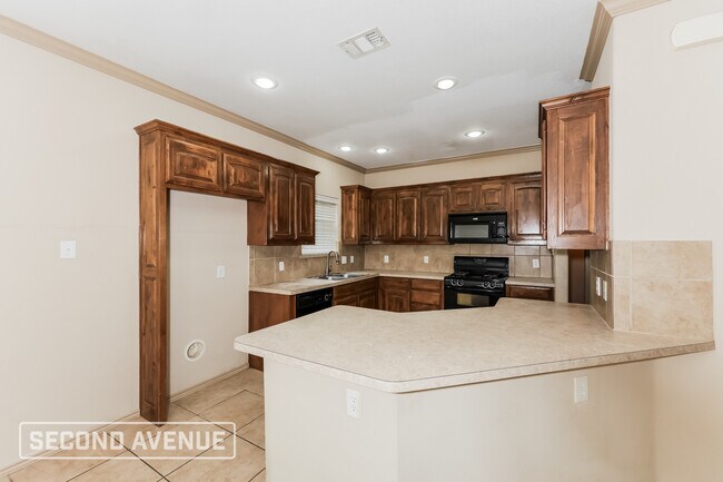 Building Photo - 2120 Ingrid Ln