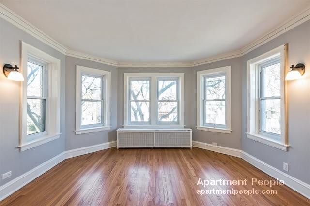 Foto del edificio - 2633 W Carmen Ave