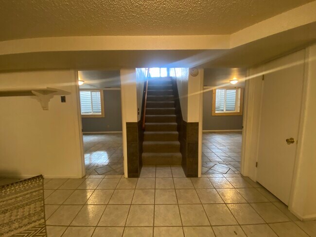 Foto del edificio - 345 E 11th St