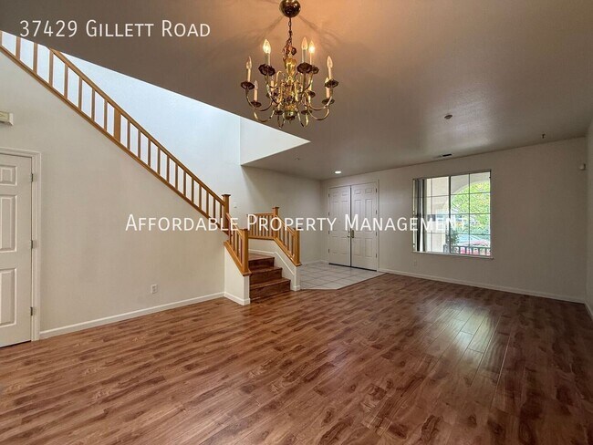 Foto del edificio - 37429 Gillett Rd