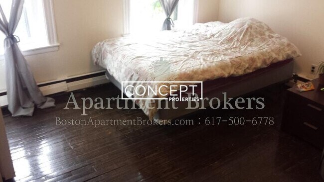 Building Photo - 41 Anderson St