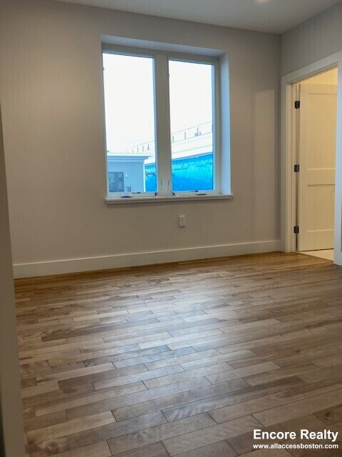 Building Photo - 50 Hichborn St