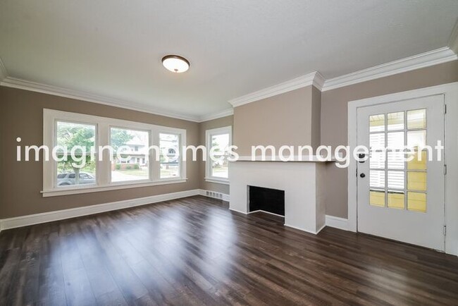 Building Photo - 2139 Bunts Road
