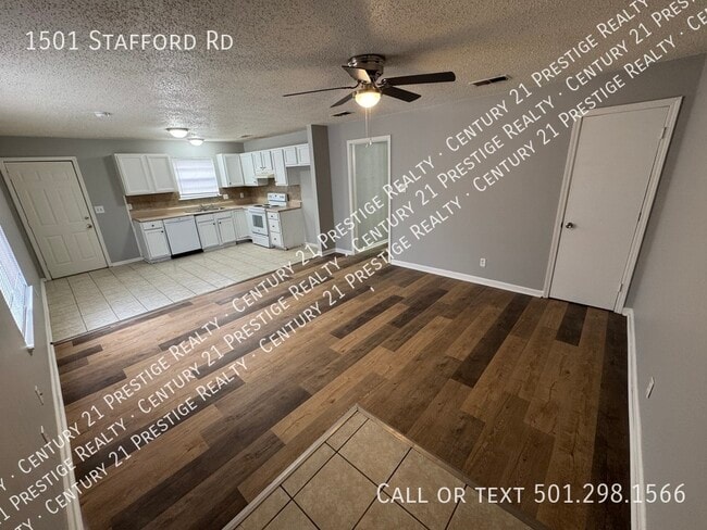 Foto del edificio - 1501 Stafford Rd