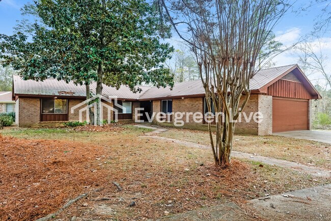 Foto del edificio - 5048 Riverwood Cir