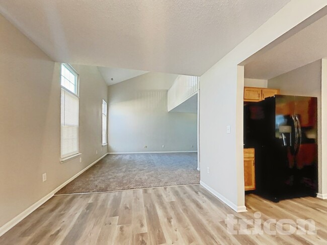 Building Photo - 1710 Ashley Dr