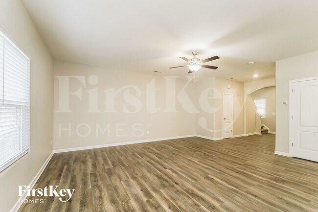 Building Photo - 969 Joselynn Drive